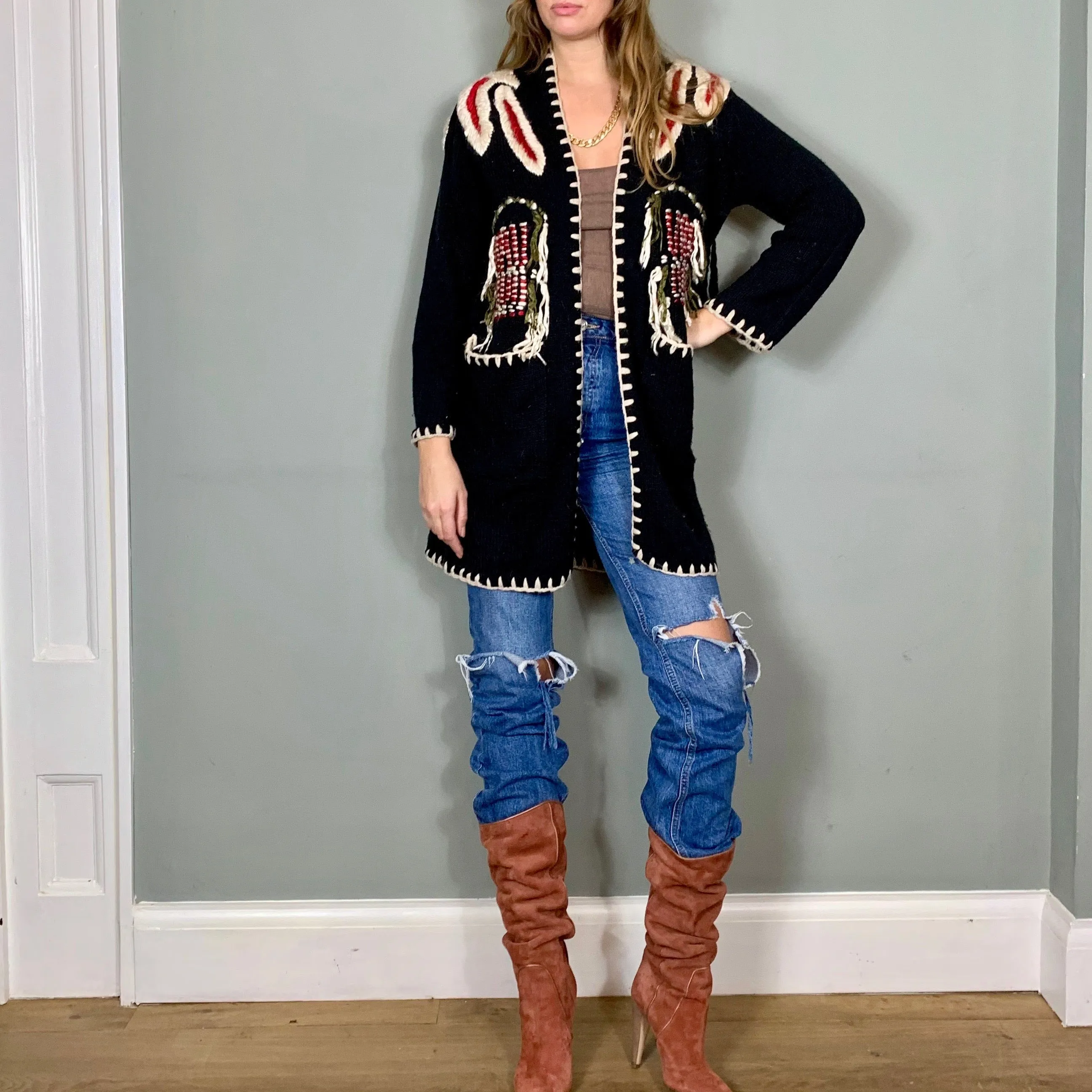 Arianna, embroidered fringed jacket