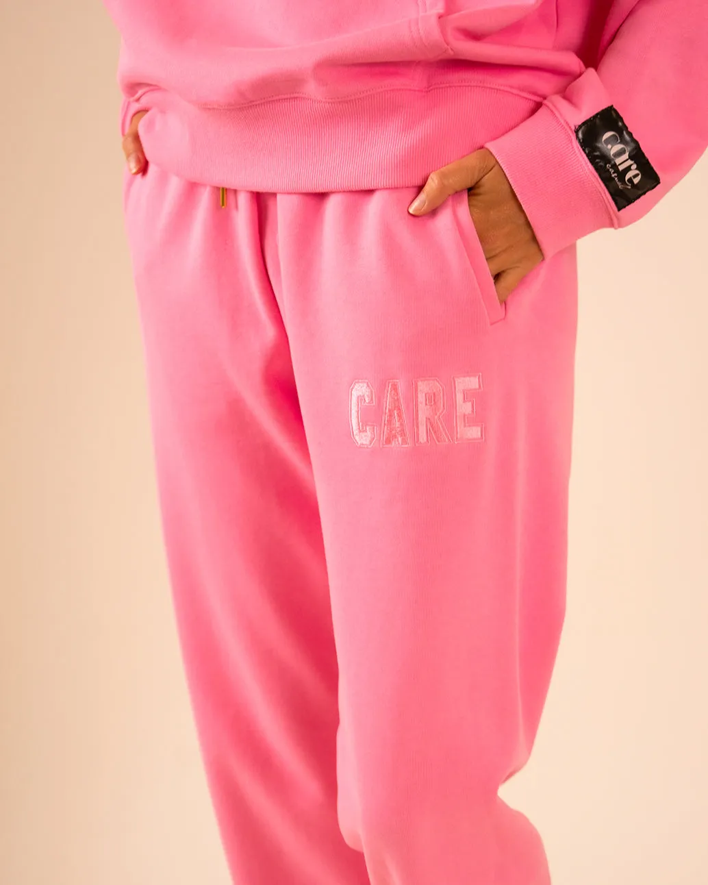 CARE Classic Sweatpants - Pink