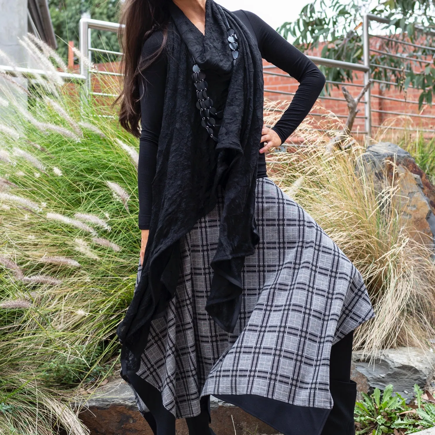 Cherish Wrap - Black Crushed Linen Knit
