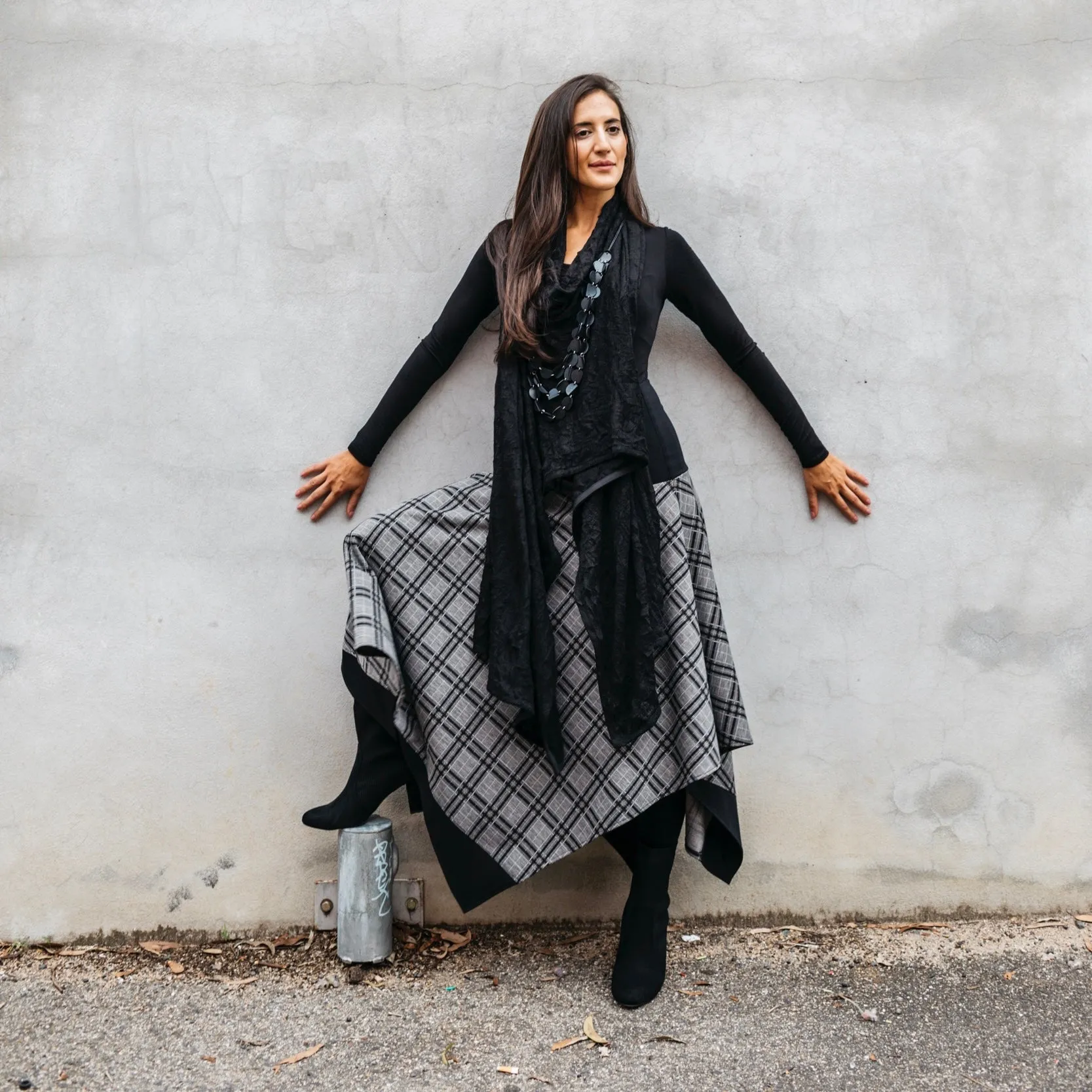 Cherish Wrap - Black Crushed Linen Knit