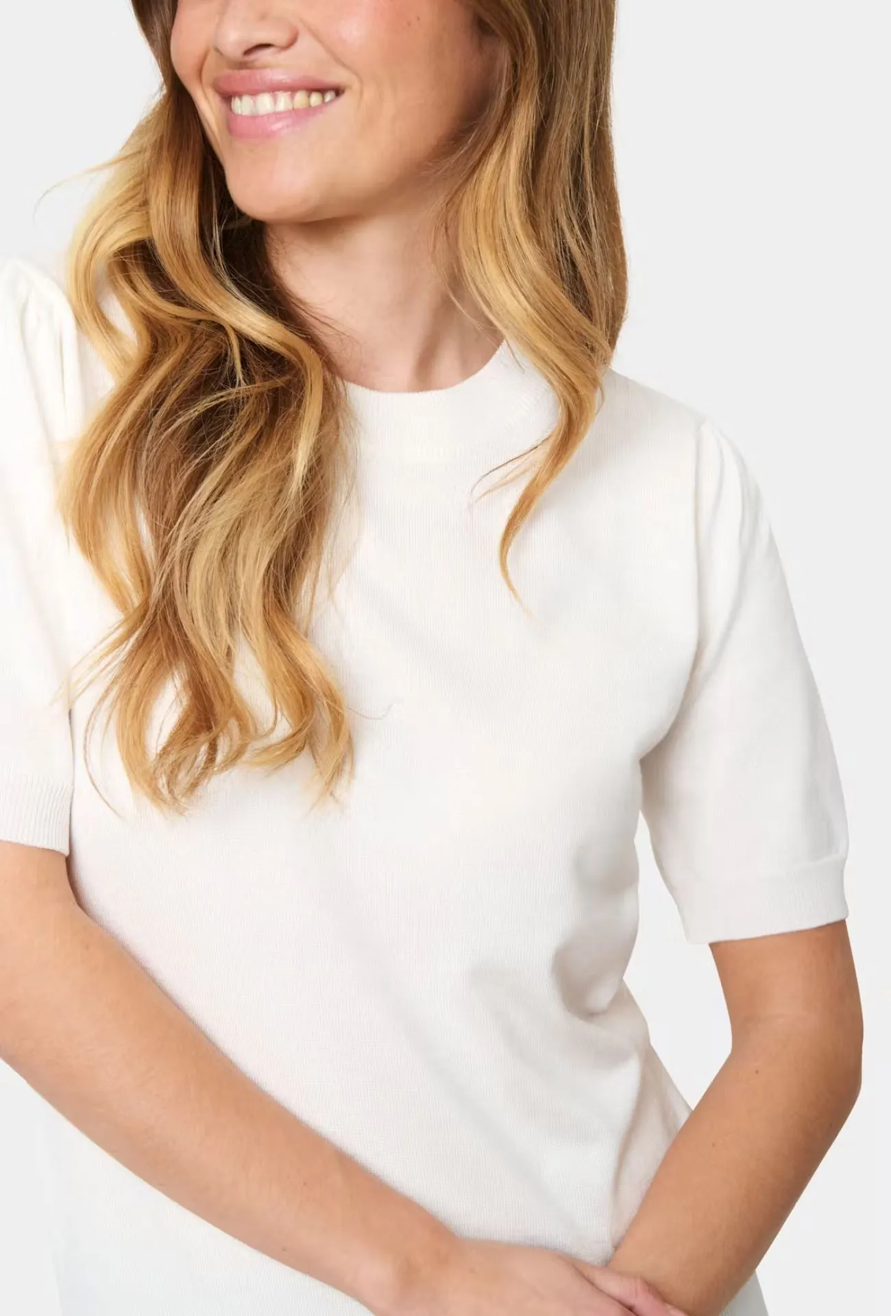 EFFORTLESS KNIT TSHIRT