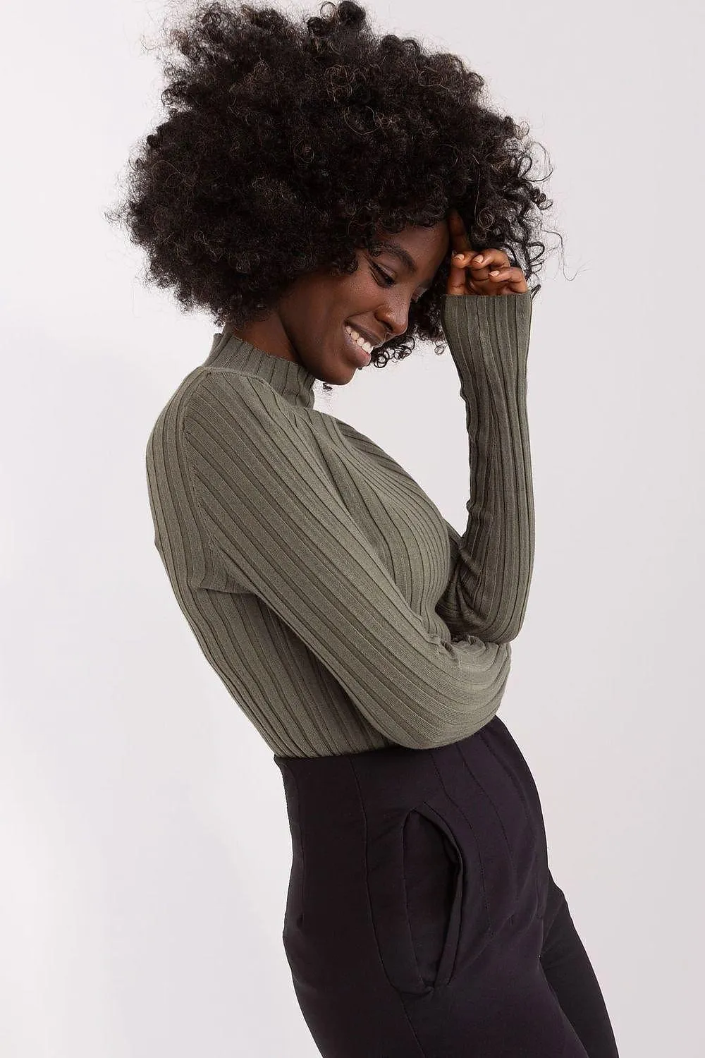 Factory Price low-key turtleneck sweater