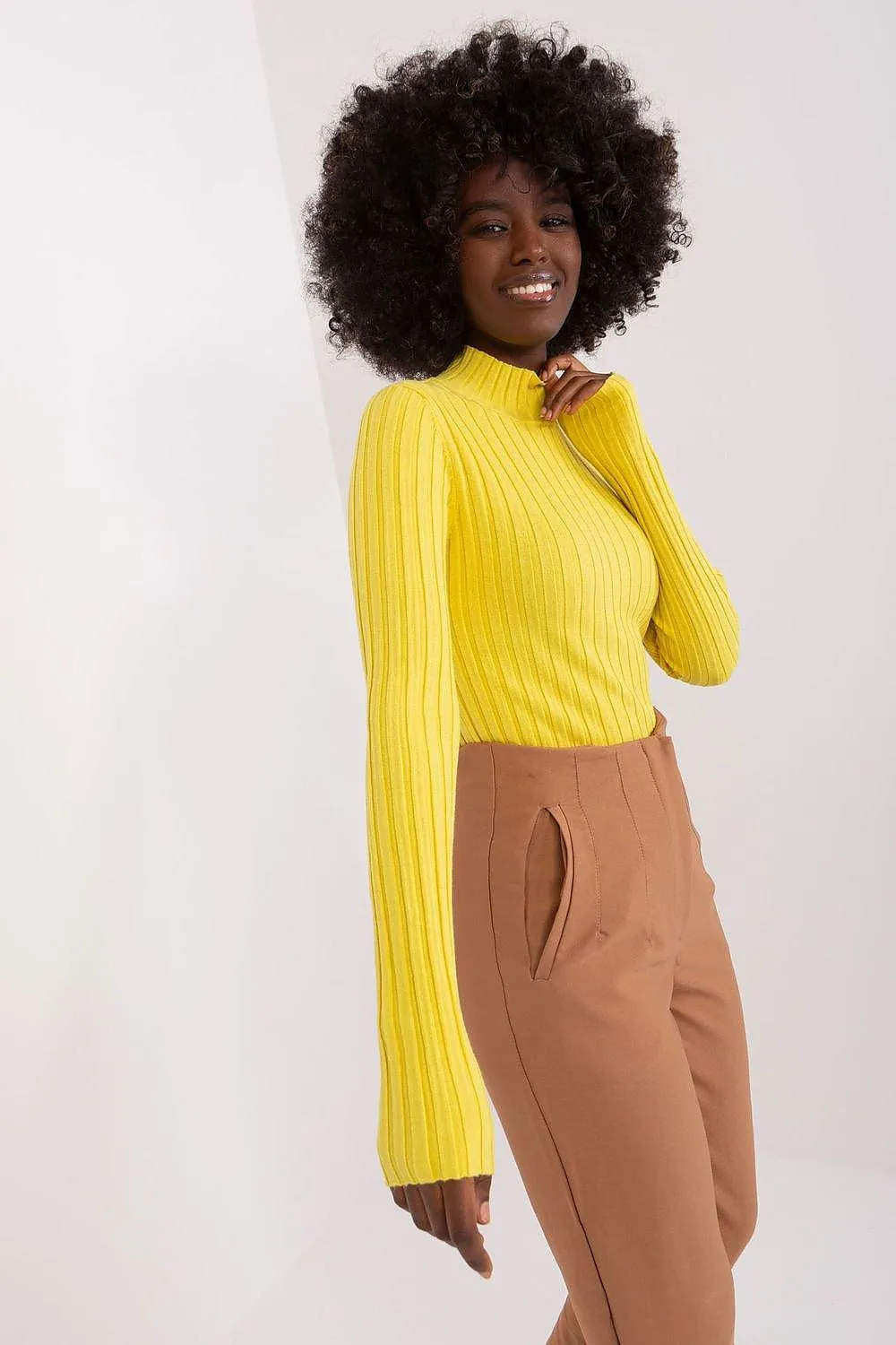 Factory Price low-key turtleneck sweater