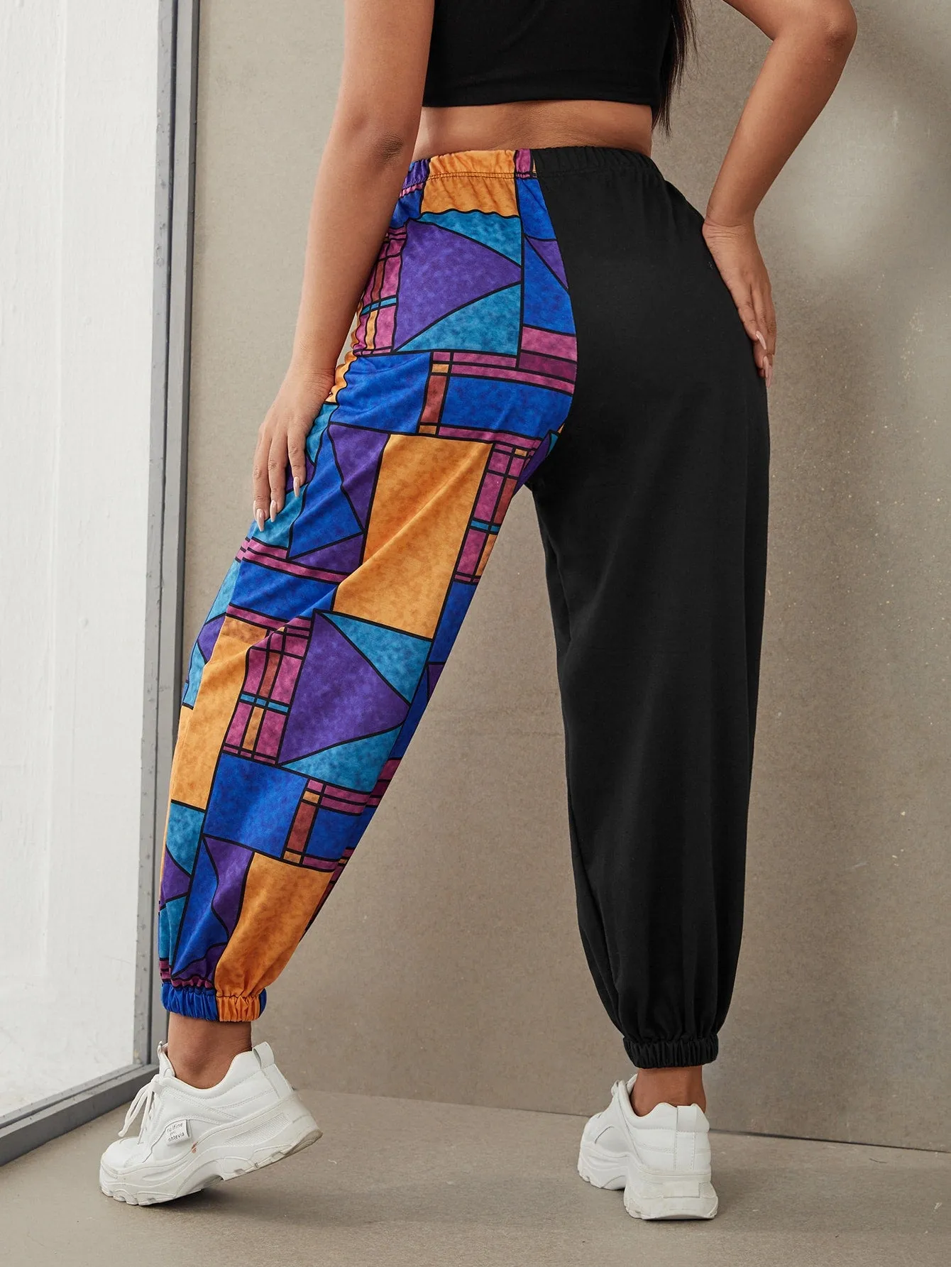 Geometric High Waist Cropped Plus Size Sweatpants