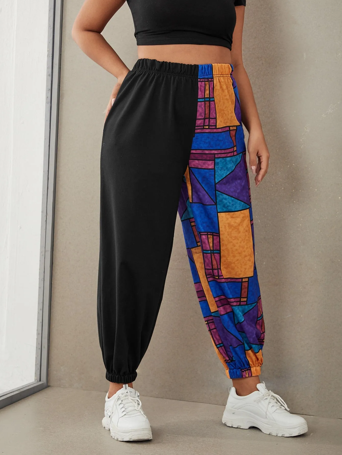 Geometric High Waist Cropped Plus Size Sweatpants