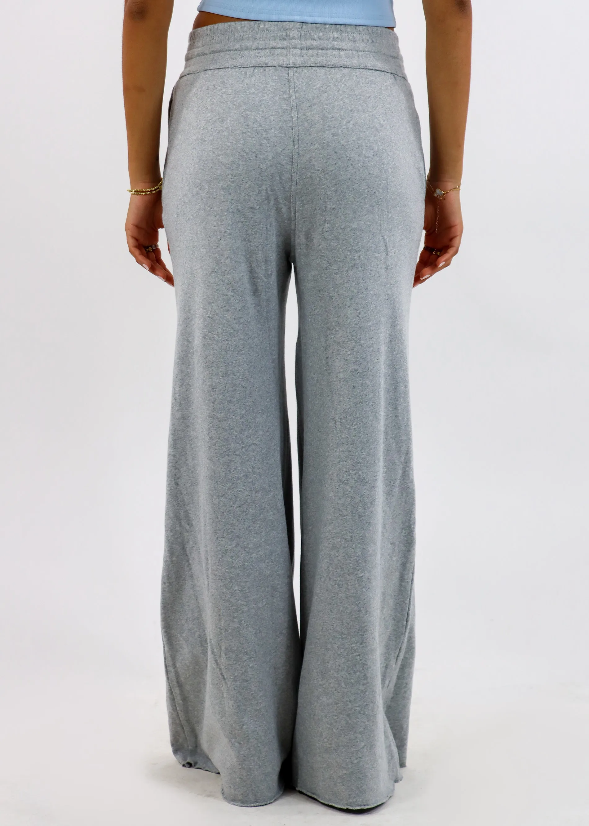 Good Graces Sweatpants ★ Grey