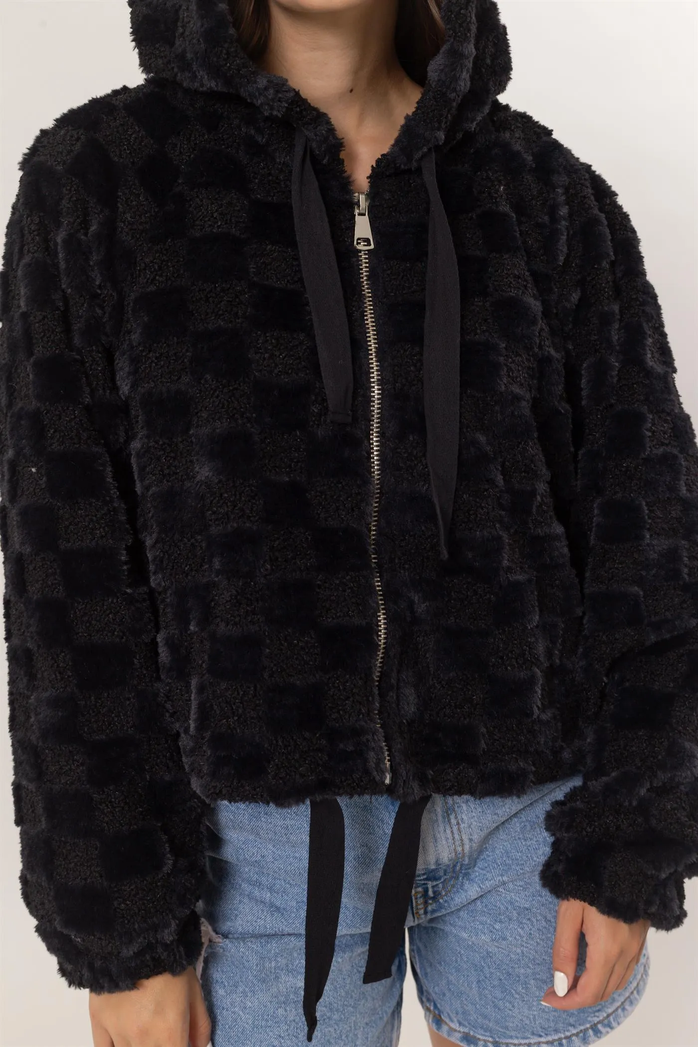 HF25C001-Sherpa Checkered Pattern Hood Jacket