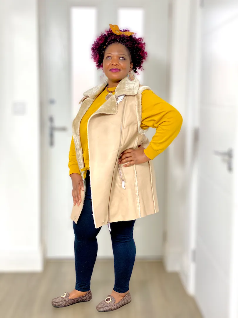 Leather Vest Coat With Fur Trim In Nude