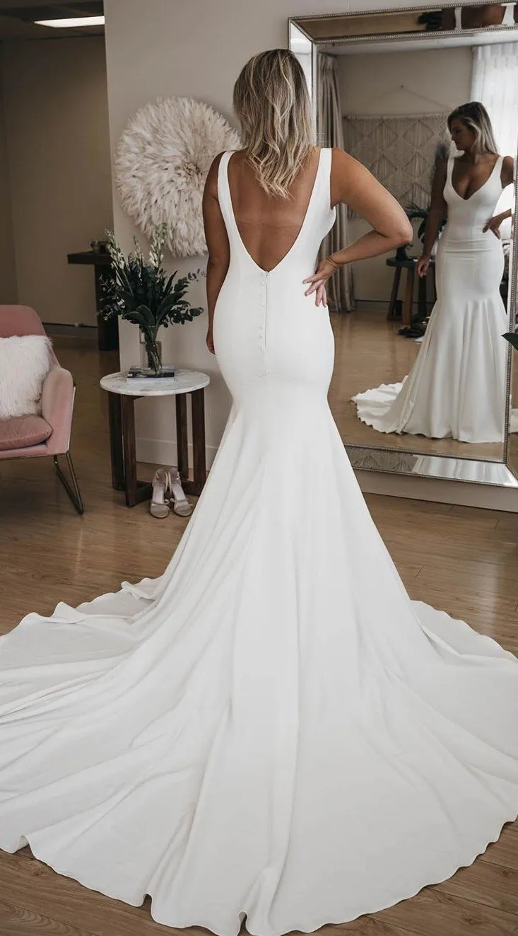 Mermaid Sexy Deep V-back Wedding Dress