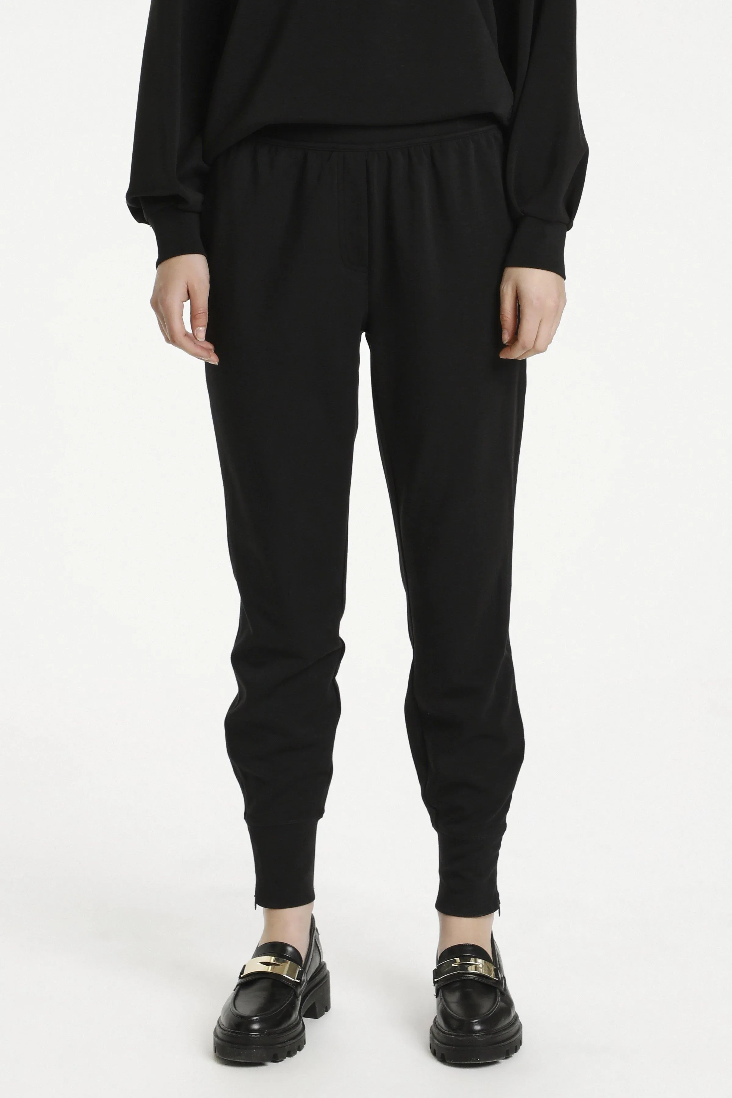 My Essential Wardrobe - The Sweat Pants