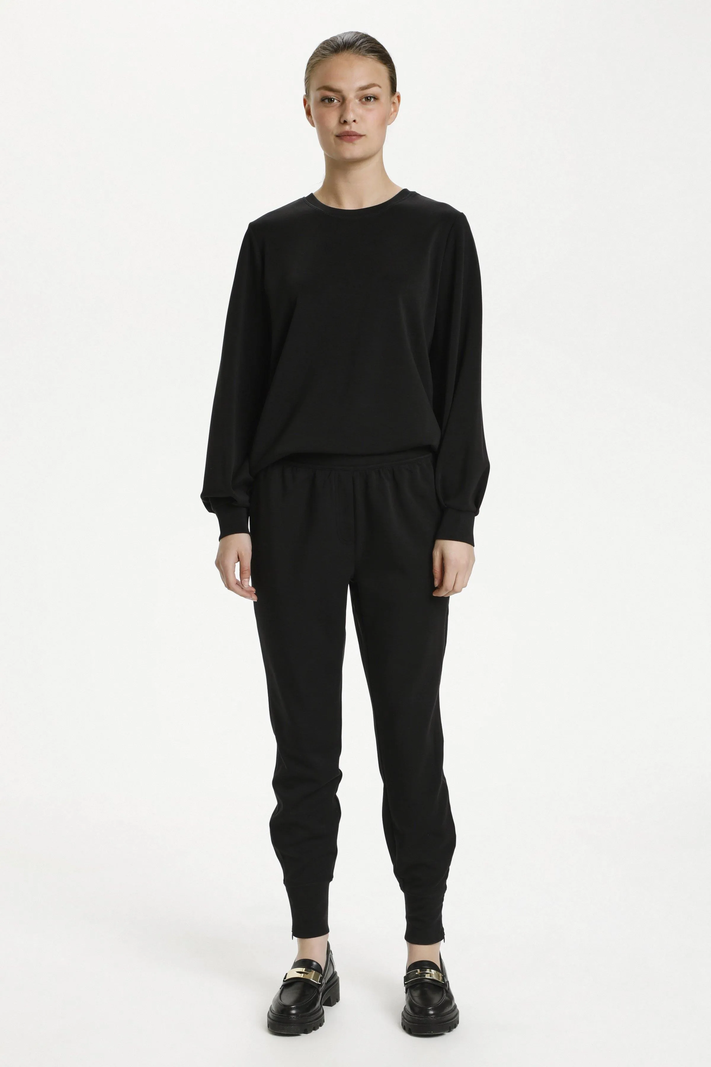 My Essential Wardrobe - The Sweat Pants