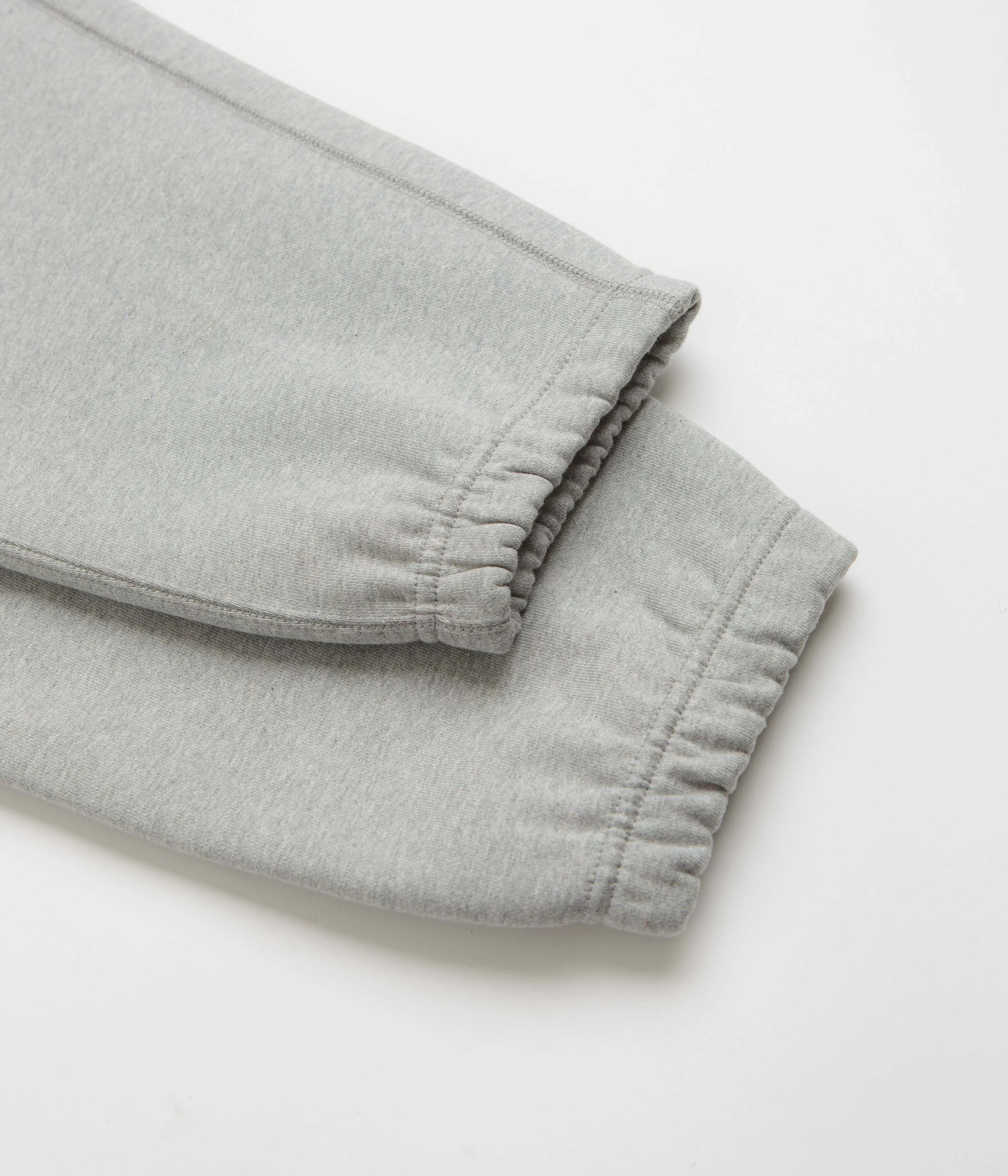 Nike Solo Swoosh Sweatpants - Dark Grey Heather / White
