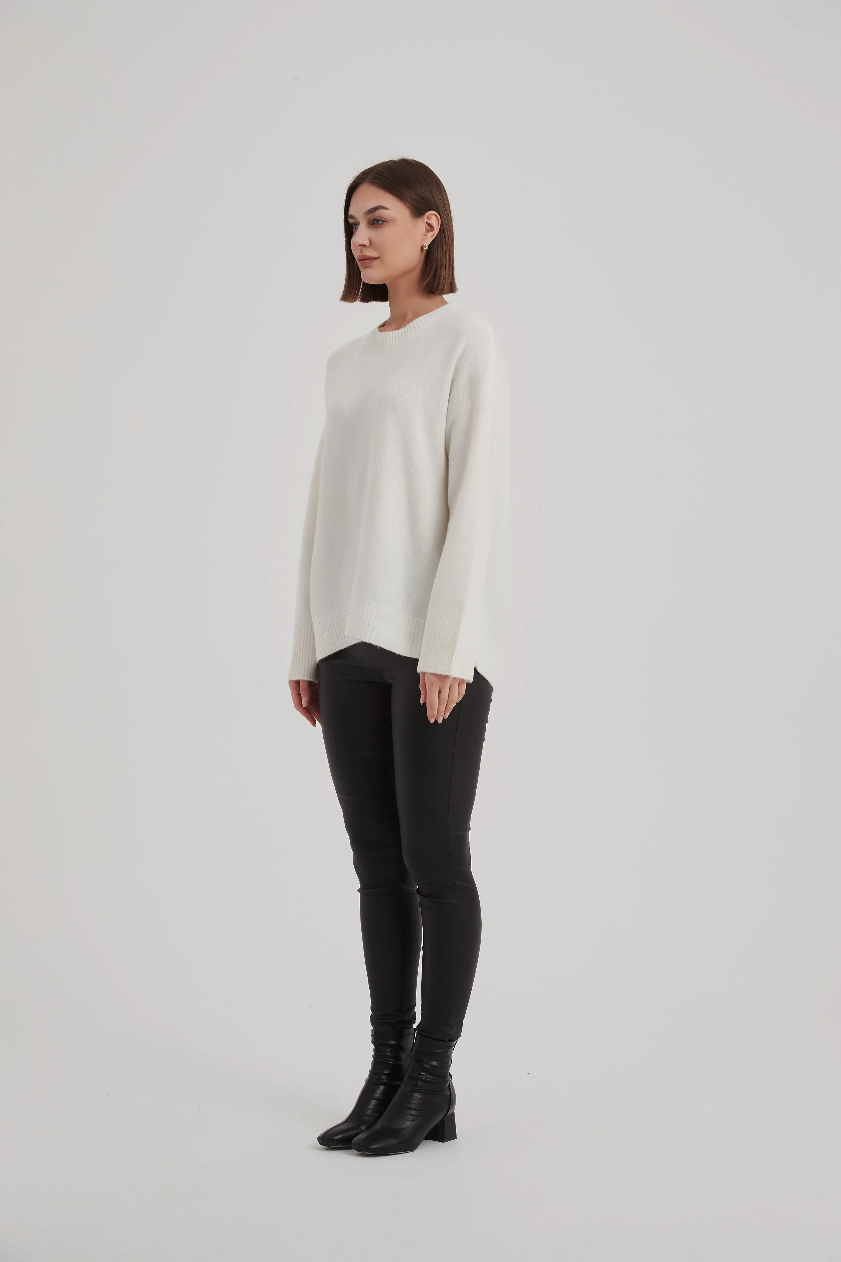 Tirelli Basic Knit Sweater New