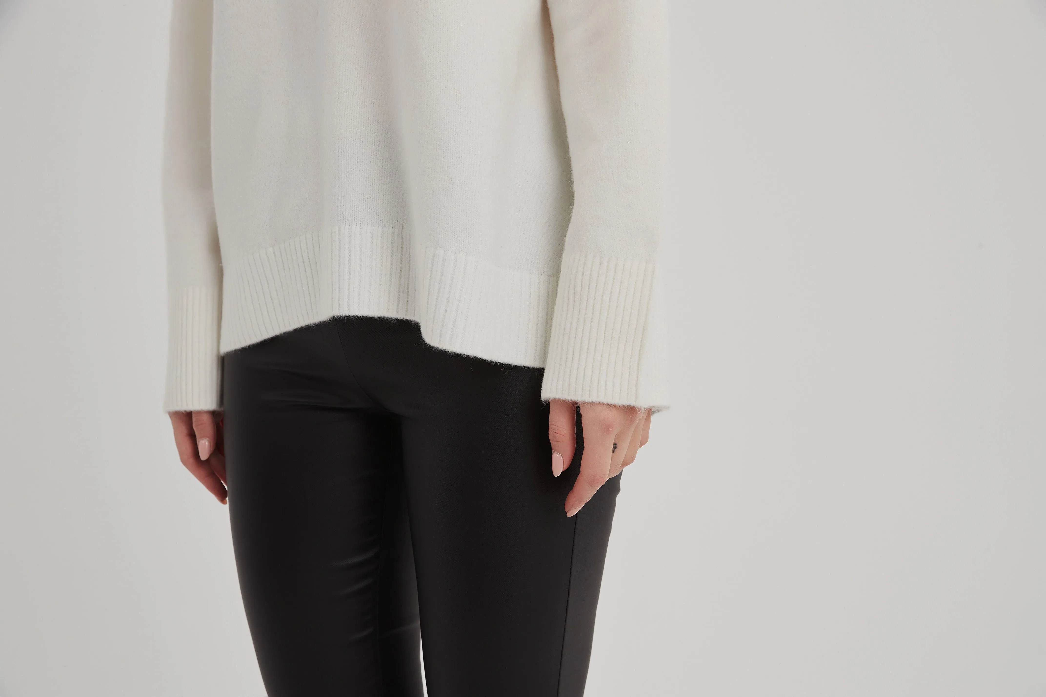 Tirelli Basic Knit Sweater New