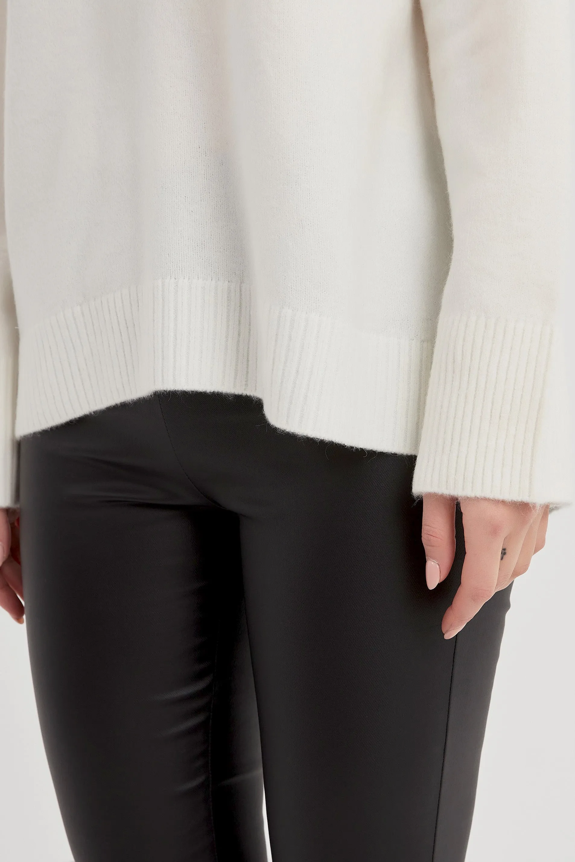 Tirelli Basic Knit Sweater New